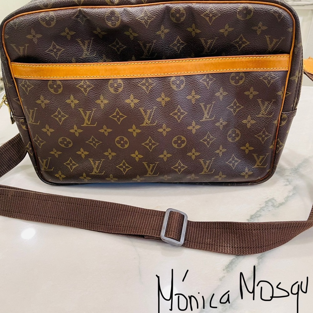 Louis Vuitton Reporter